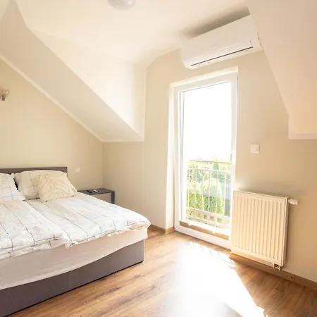 Sloneczne Zacisze Debina *