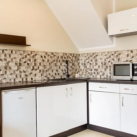 Sloneczne Zacisze Debina