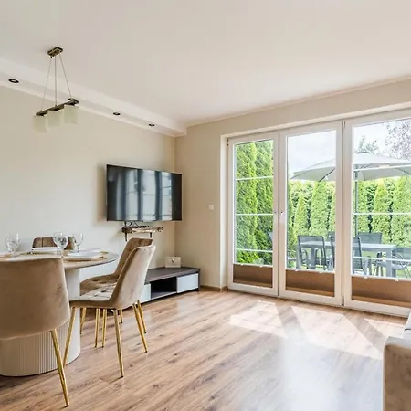 Słoneczne Zacisze Dębina Apartament