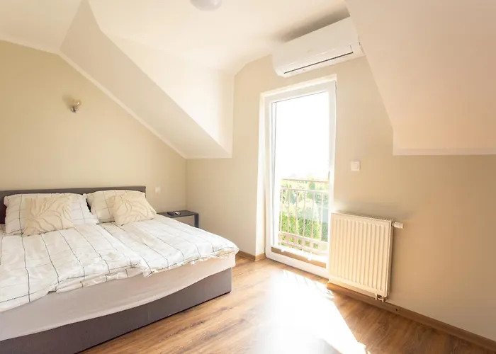 Sloneczne Zacisze Debina *